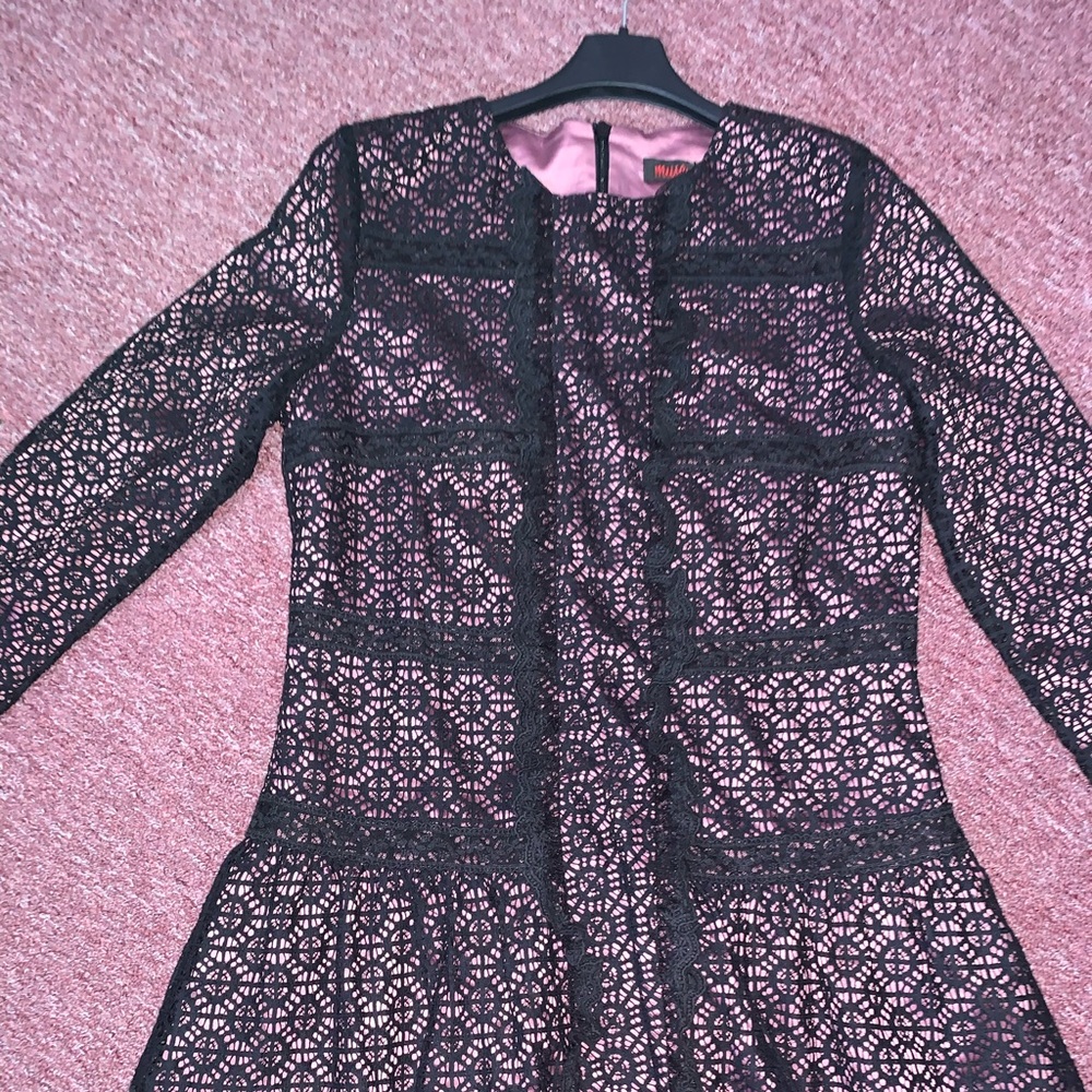 Muse Couture elegant Midi dress - Picture 10 of 12